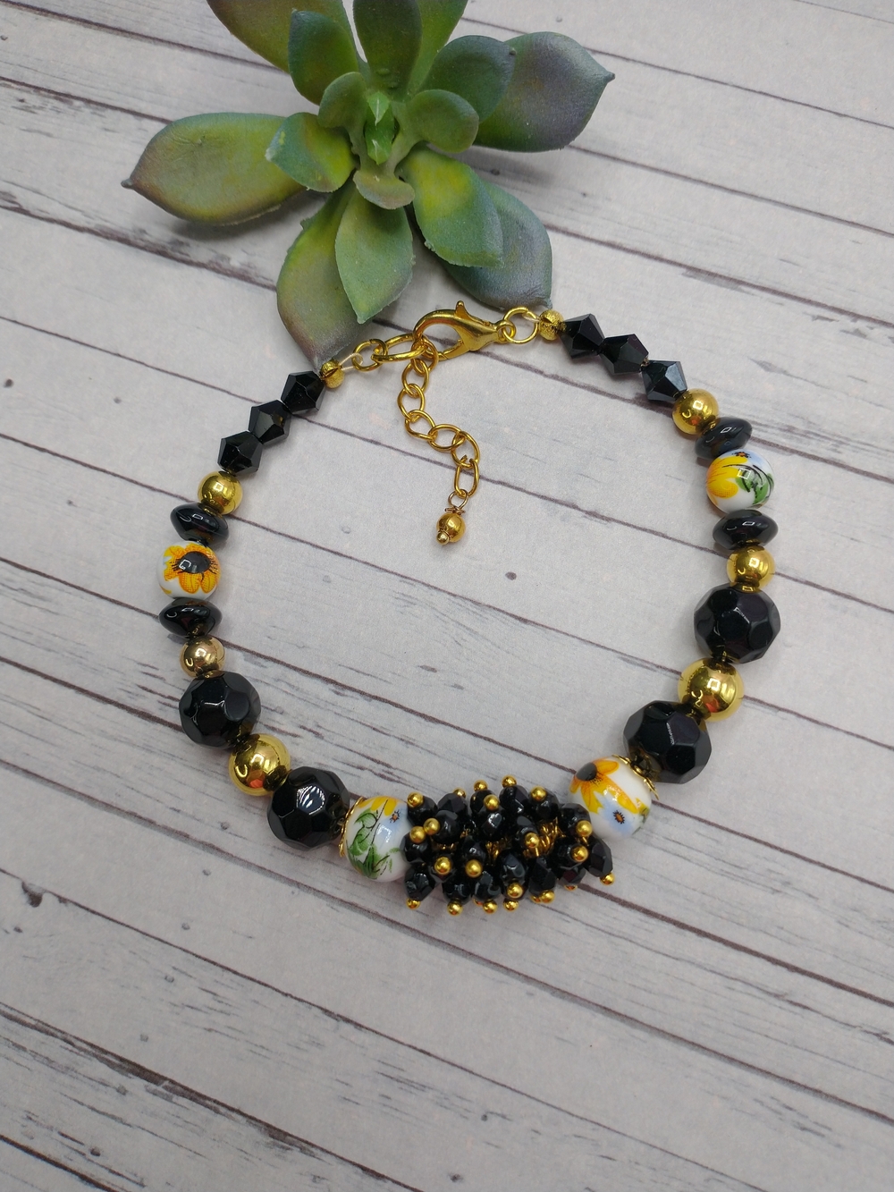 New Hand Crafted Beaded Sunflower Chunky Cluster Bracelet,is Adjustable